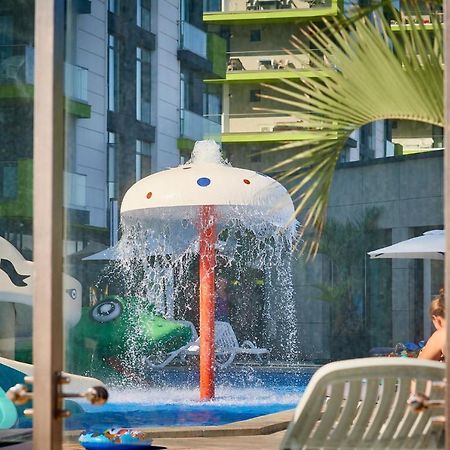 Sunfest Aparthotel Pool & Spa Mamaia Nord Năvodari المظهر الخارجي الصورة