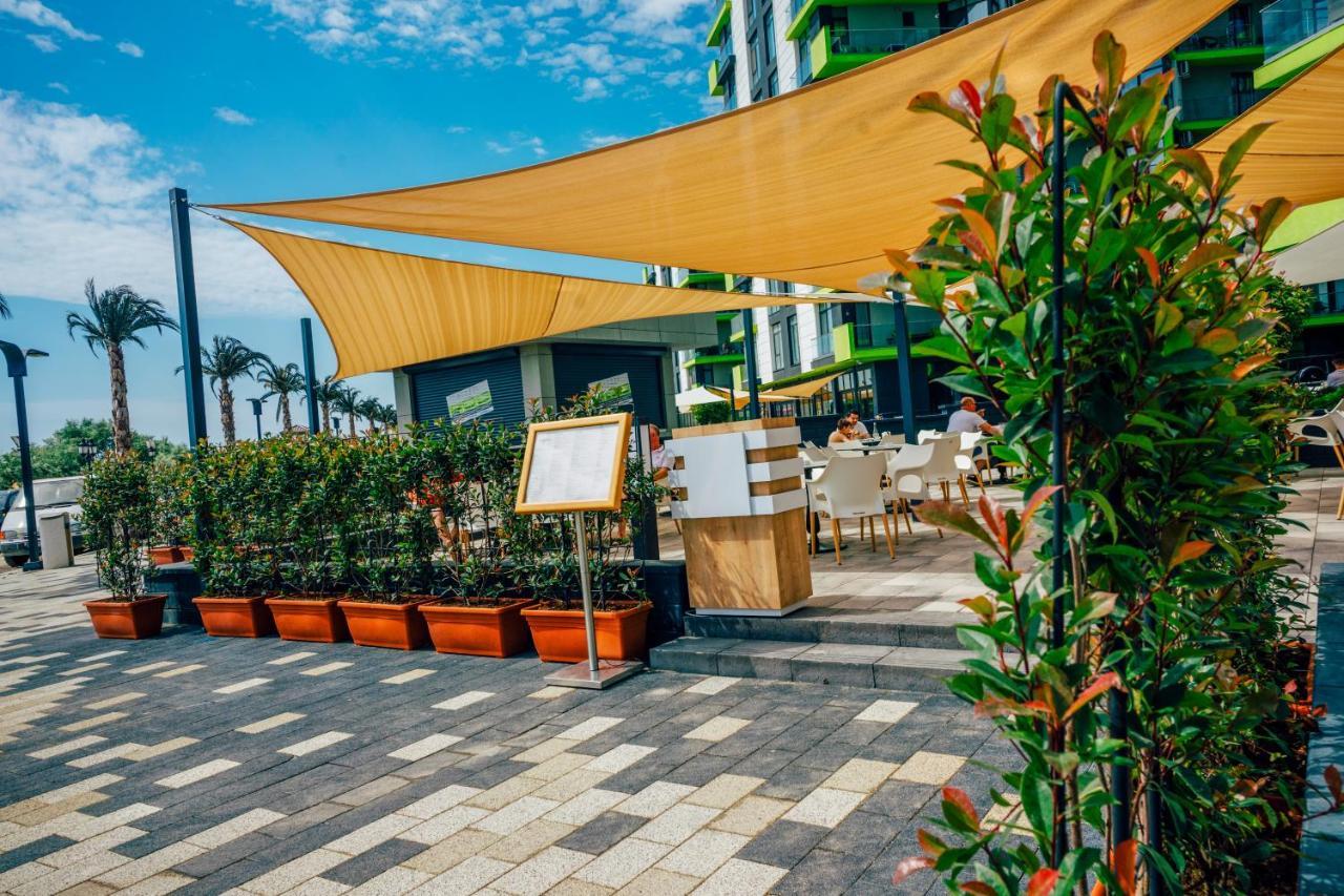 Sunfest Aparthotel Pool & Spa Mamaia Nord Năvodari المظهر الخارجي الصورة